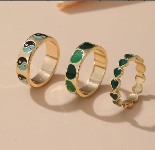 Enamel finger ring set