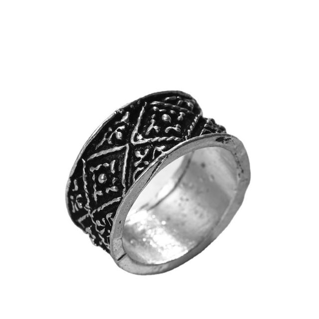 Vintage silver color finger ring