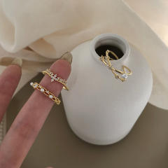 Diamond flower pearl beaded ring