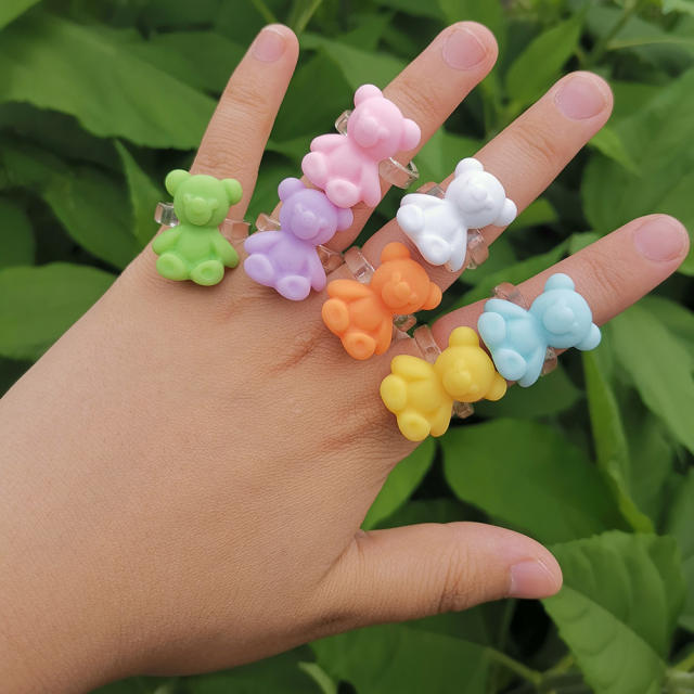 Candy color bear resin finger ring