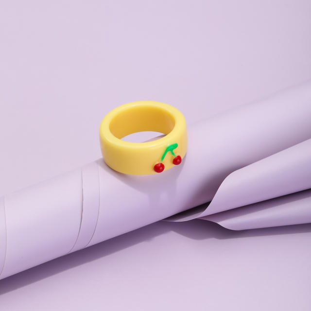 Sweet cherry color resin finger ring