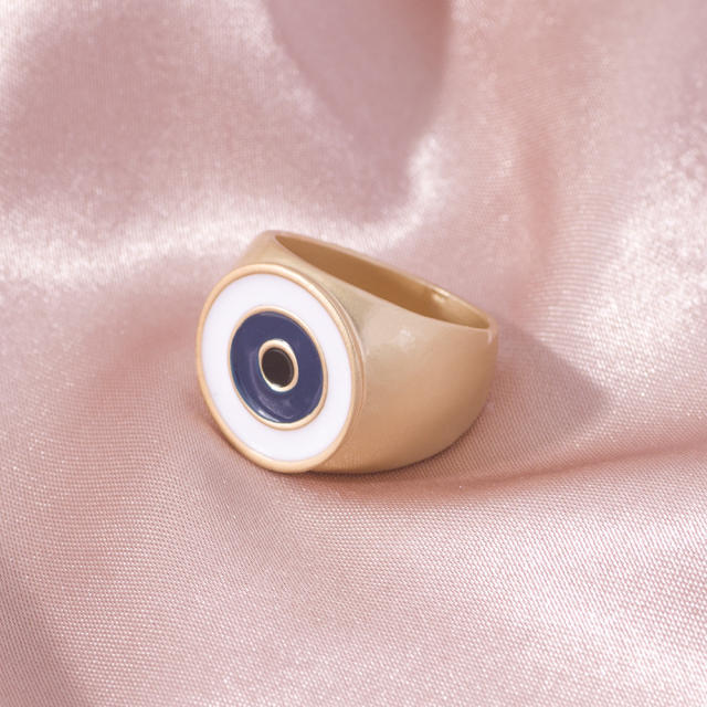 Three circle color enamel finger ring