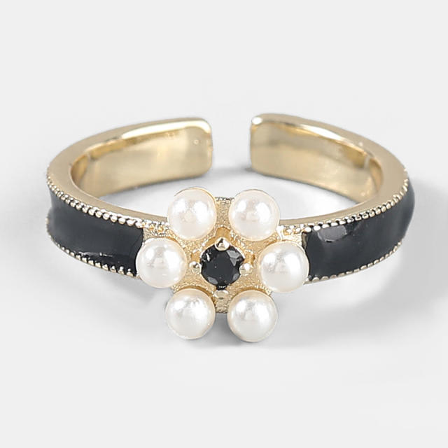 Pearl ring