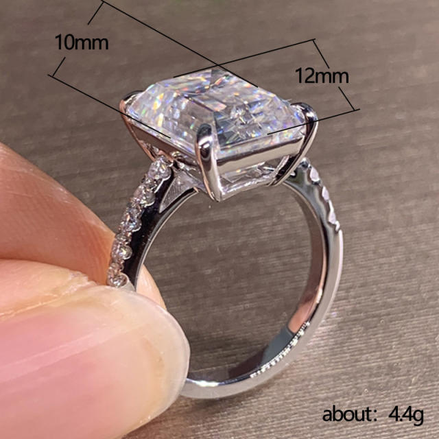 Princess cut wedding ring