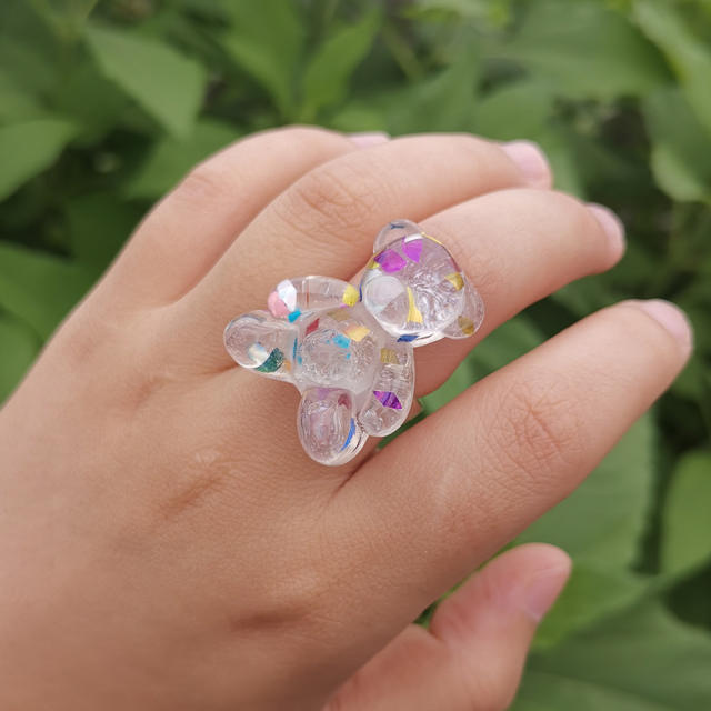 Cute bear color resin finger ring