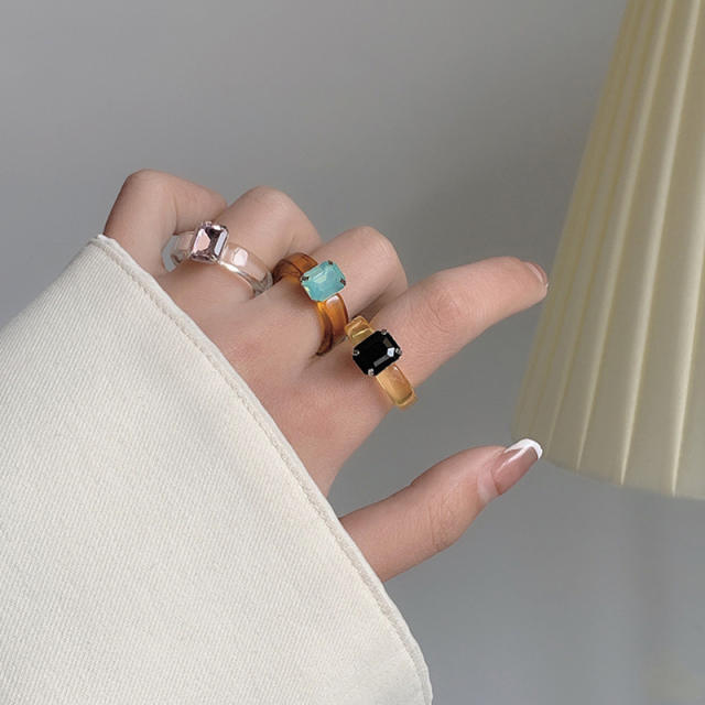 Color acrylic diamond finger ring