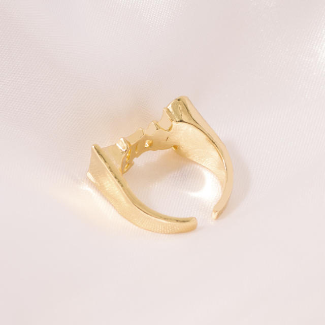 Angel open finger ring