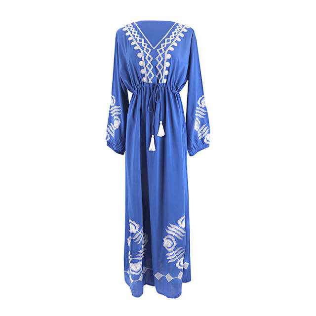 Embroidered robe beach dress