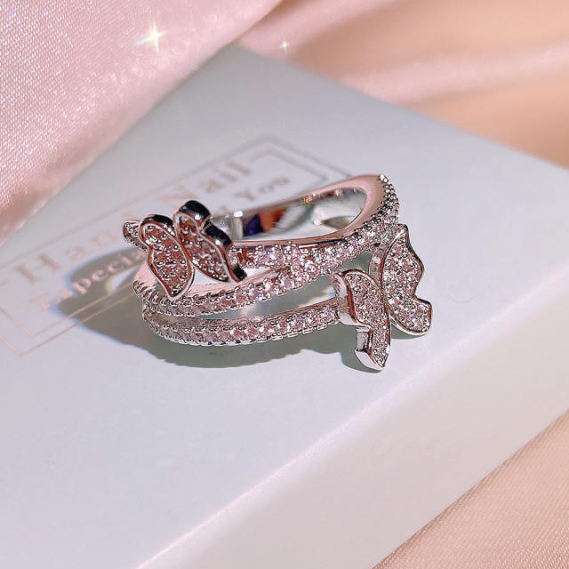 Butterfly shape inlaid zircon ring