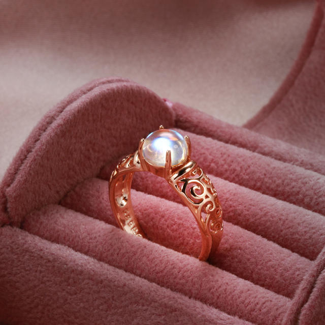 Fashion Color zircon hollow ring
