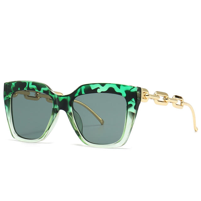 Metal chain leg ins popular women sunglasses