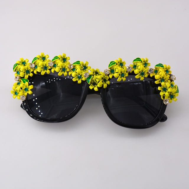 Fashion flower sunglasses