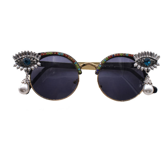 Fashion zircon pearl eye sunglasses