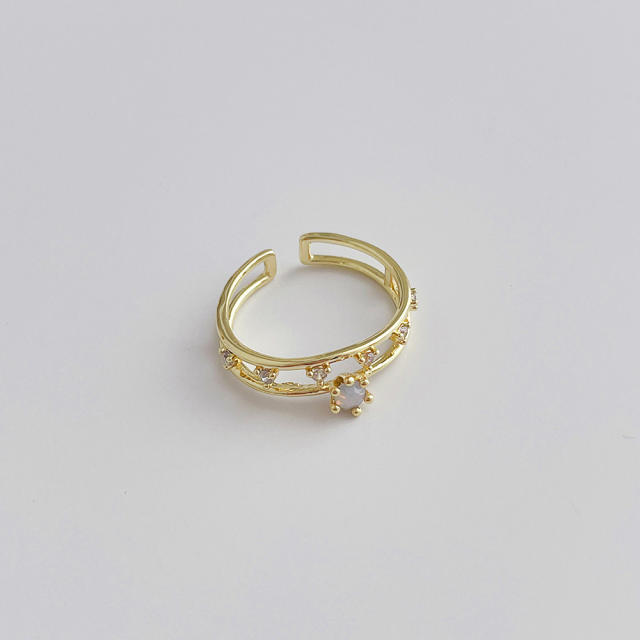 Vintage geometric Pearl zircon ring