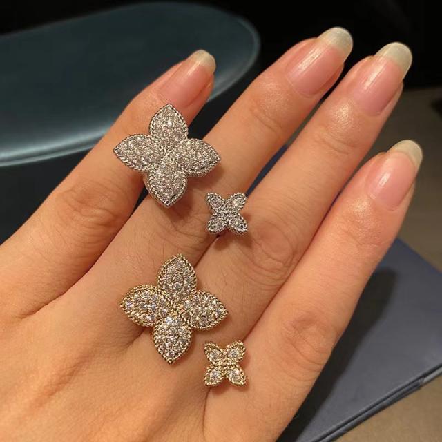 Pave setting rhinestone clover openning rings