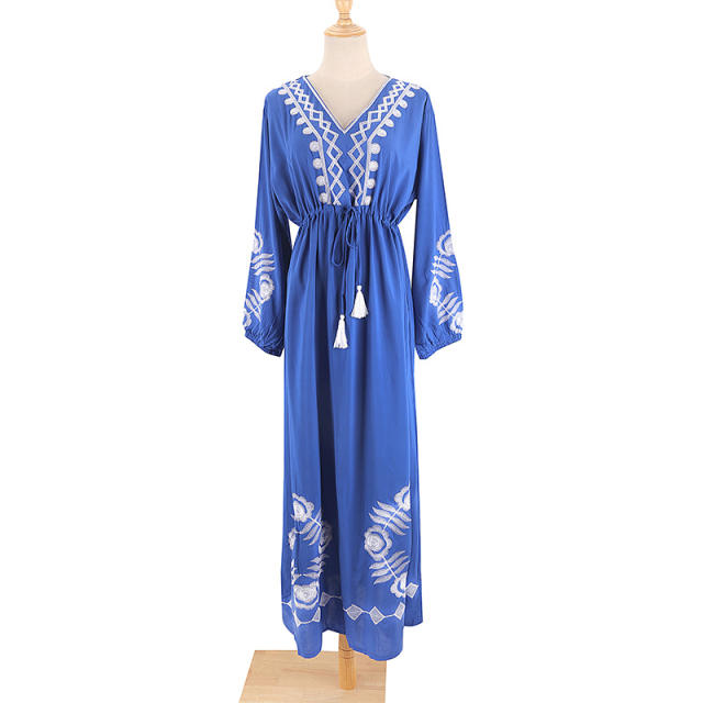 Embroidered robe beach dress