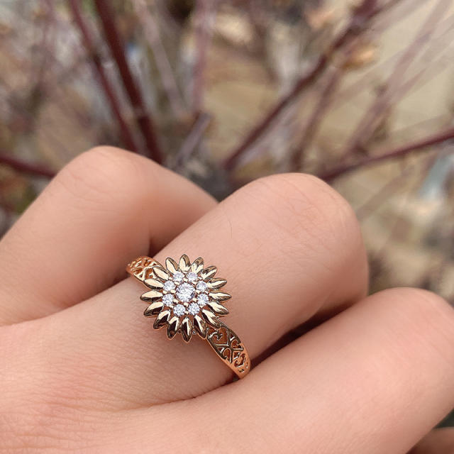 Fashion Diamond sunflower ring