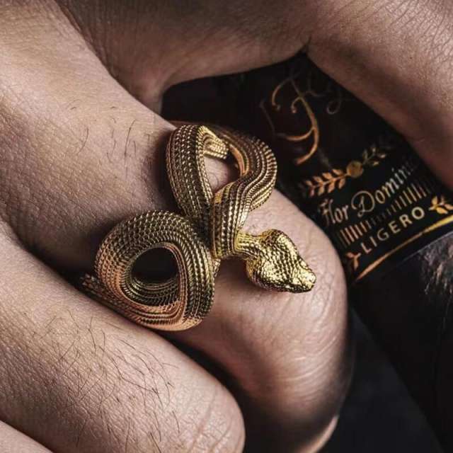Vintage snake ring