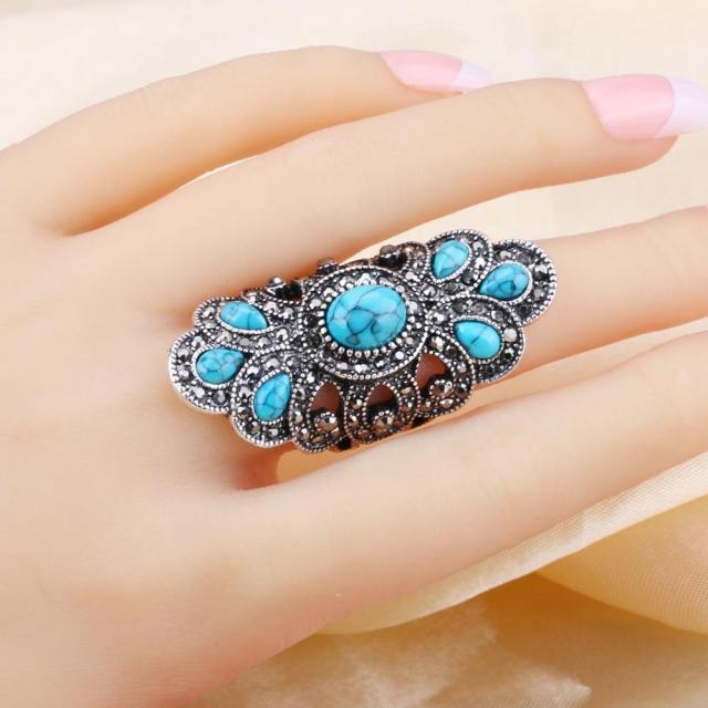 Vintage natural turquoise distressed hollow rings
