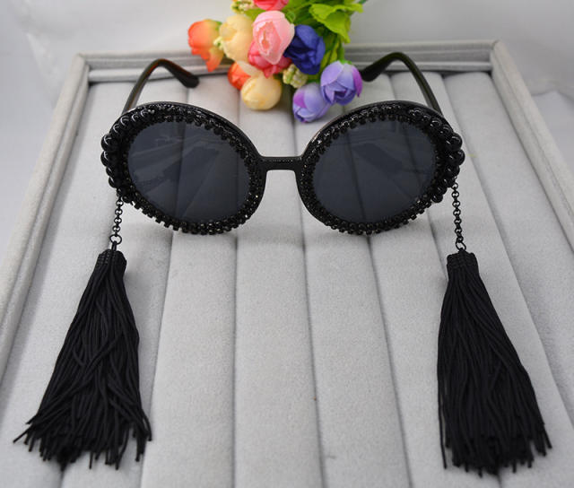 Fashion tassel sunglasses