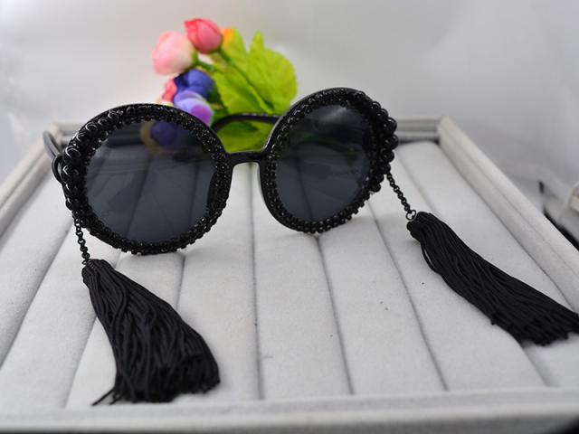 Fashion tassel sunglasses