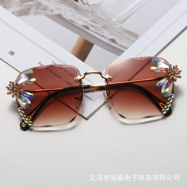 Fashion UV protection sunglasses