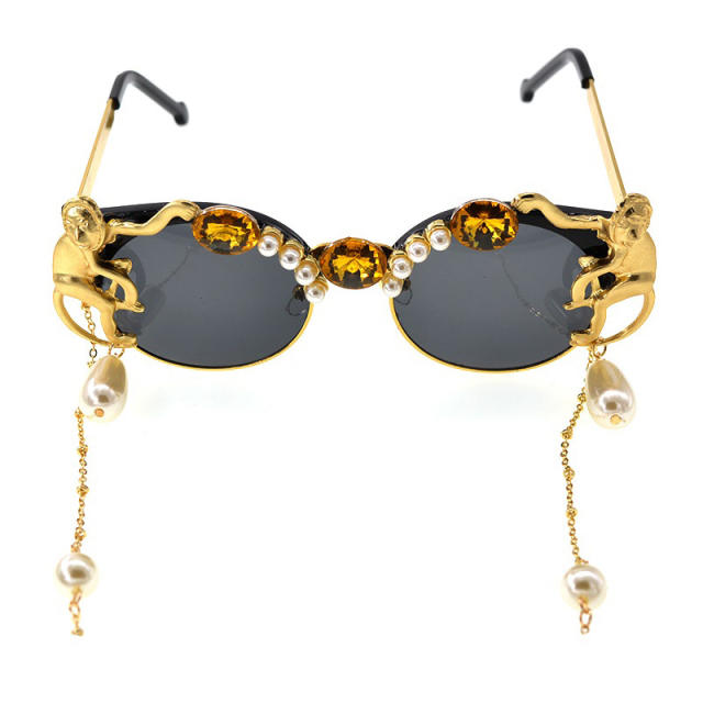 Fashion monkey pearl crystal sunglasses