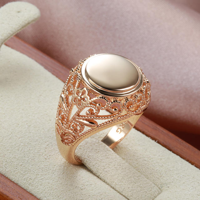 Fashion hollow rose gold ring