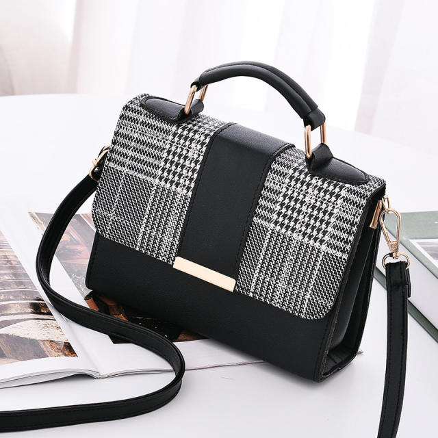 Plaid design crossbody bag