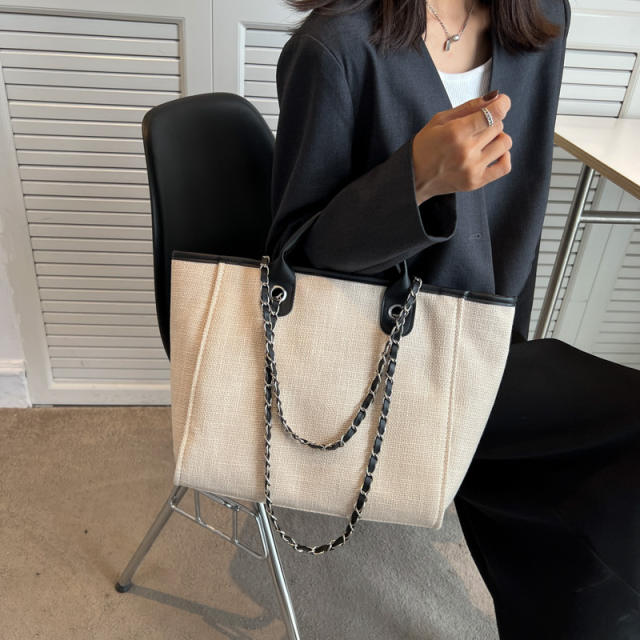 Large capacity metal chain canvas tote bag