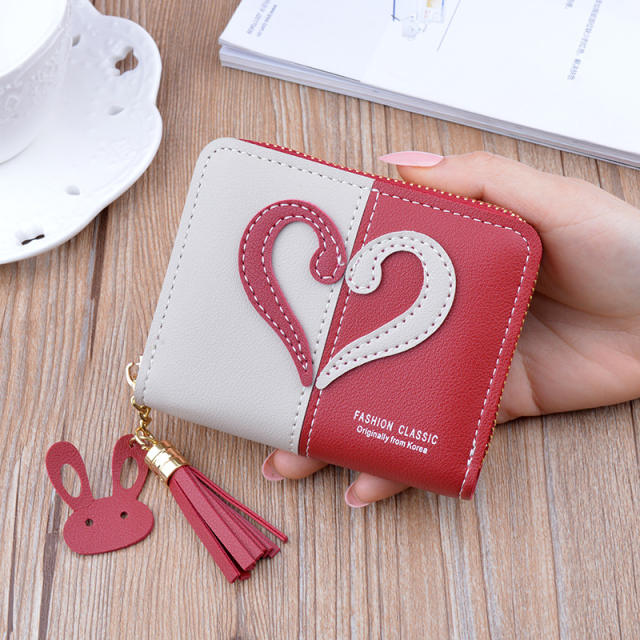 Short style stitching color love heart tassel purse
