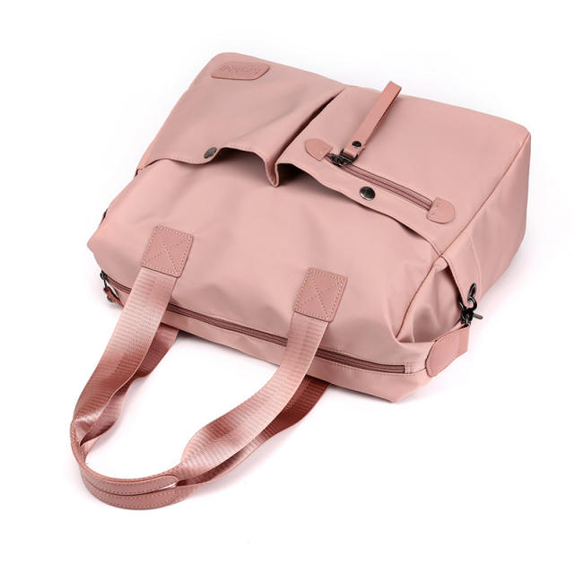 Solid color nylon handbag