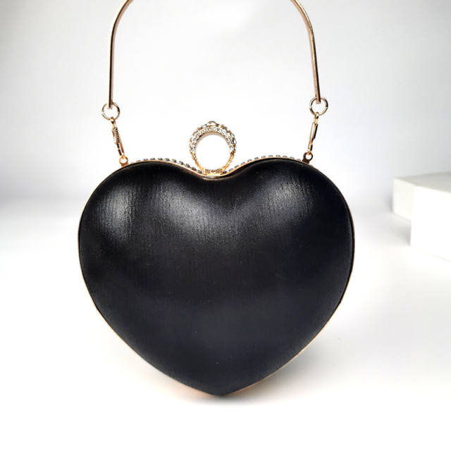 Diamond heart tassel evening bag