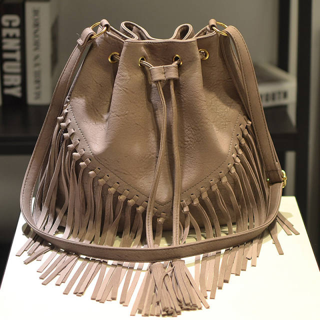 Boho tassel bucket bag