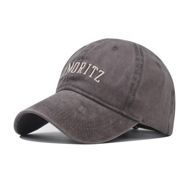 New St. MORITS letter embroidered cotton baseball cap