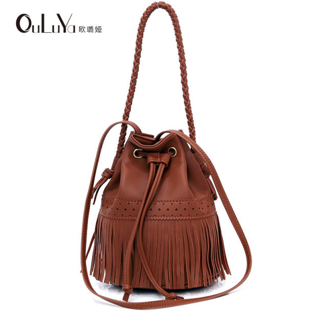 Boho tassel bucket bag