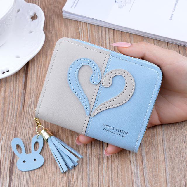 Short style stitching color love heart tassel purse