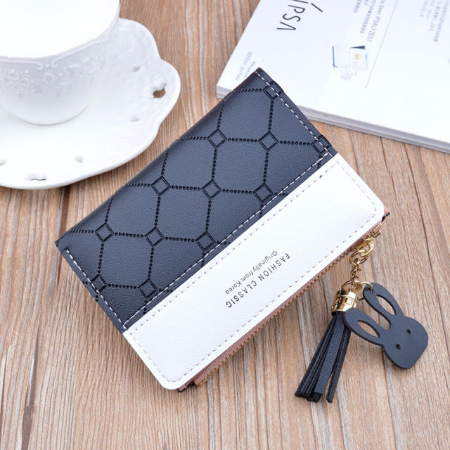 Short style zipper tassel purse