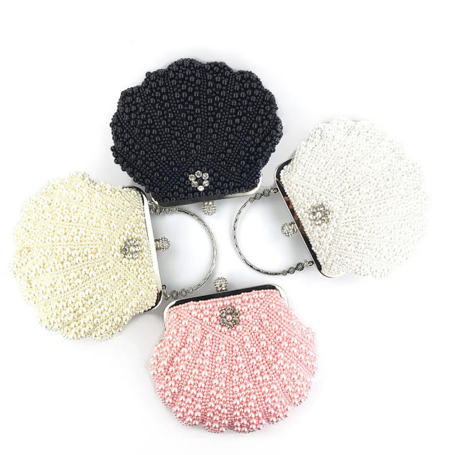 Shell pearl evening bags