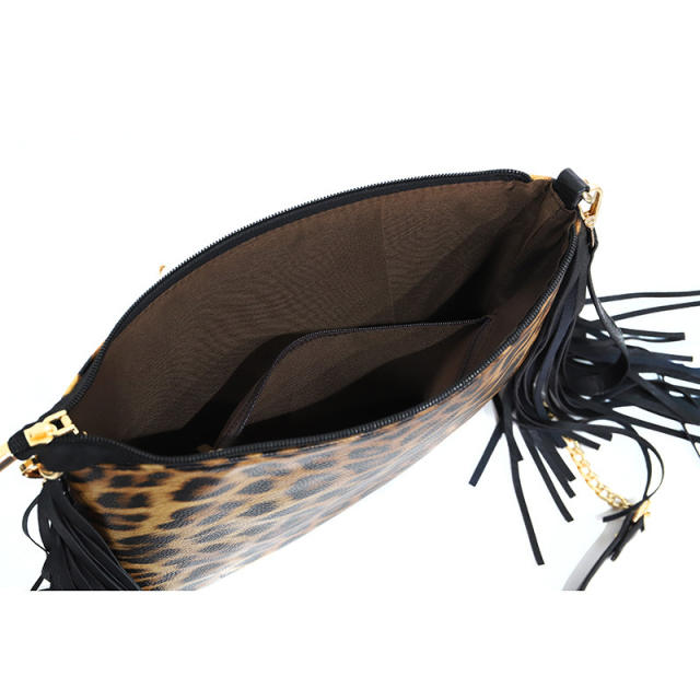 Vintage tassel leopard clutch