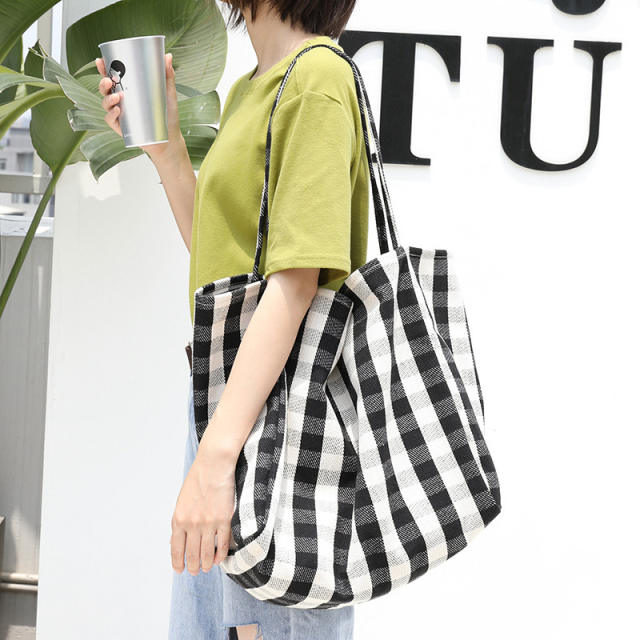 Plaid canvas tote bag