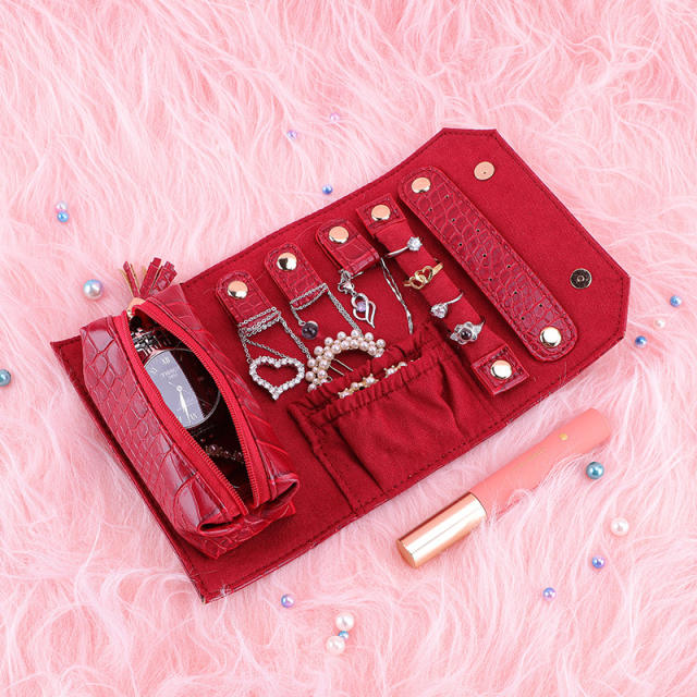 Multifunctional portable jewelry storage bag