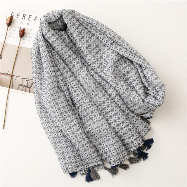 New blue color gray small square printed yarn scarf