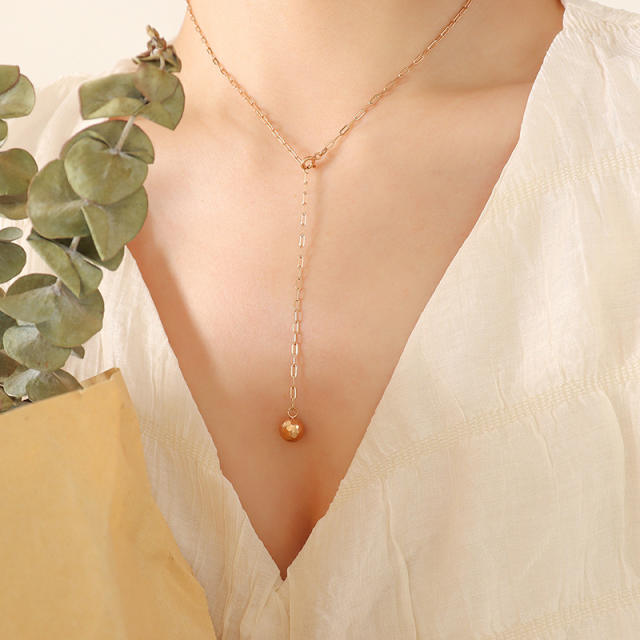 Lariat ball pendant necklace