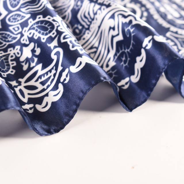 90cm paisley pattern satin square scarf