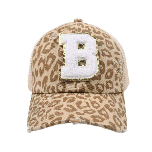 Leopard pattern initial letter ponytail baseball cap