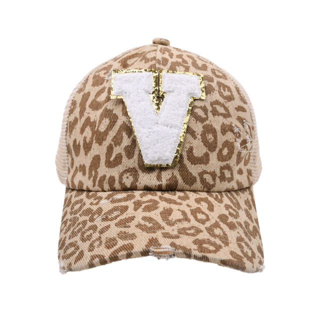 Leopard pattern initial letter ponytail baseball cap