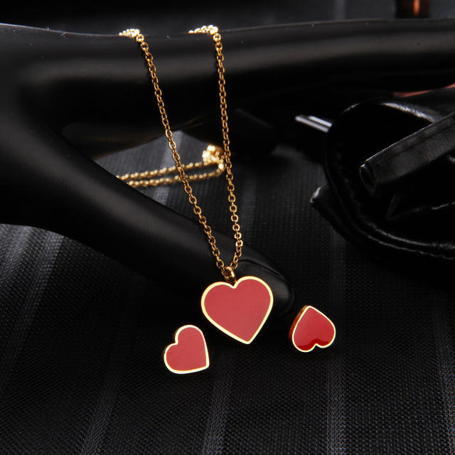 Red heart stainless steel choker necklace set