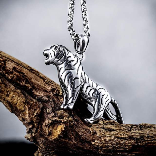 Stainless steel tiger pendant men's necklace