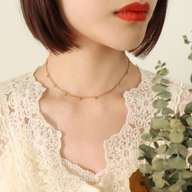 Chain choker necklace